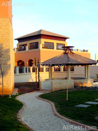 Aphrodite Hills Resort 14